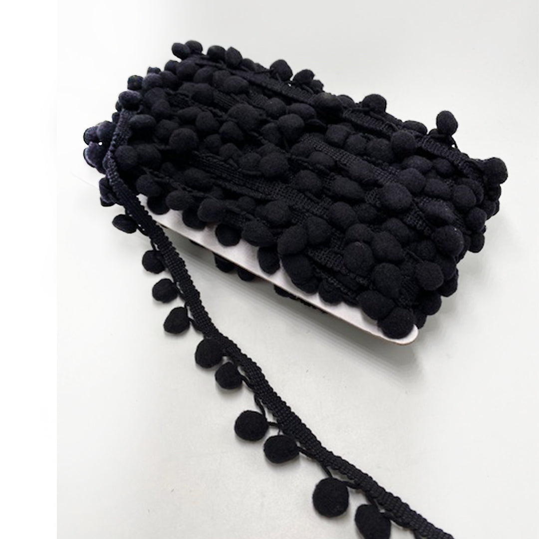 Pompom Negro, 20 mtrs